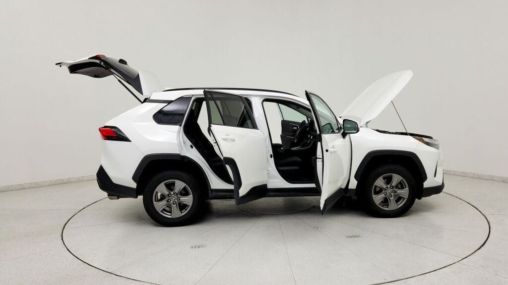 2024 Toyota RAV4 XLE Laurel MD