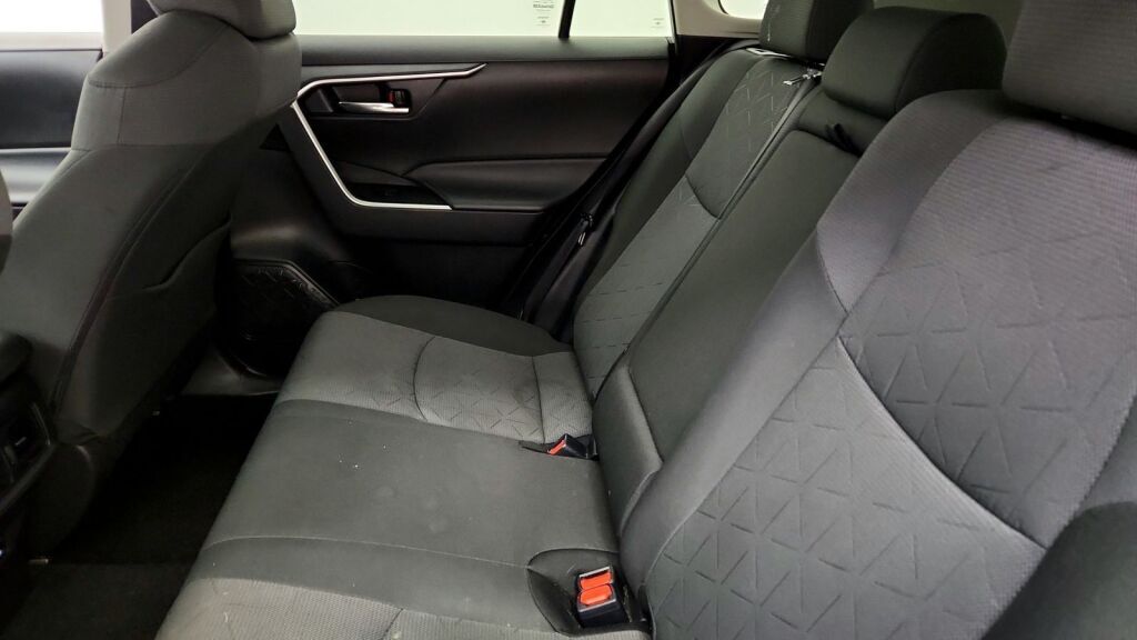 2024 Toyota RAV4 XLE Laurel MD