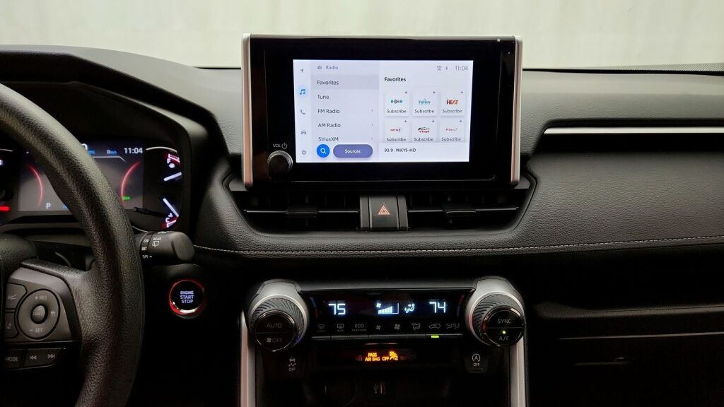 2024 Toyota RAV4 XLE Laurel MD