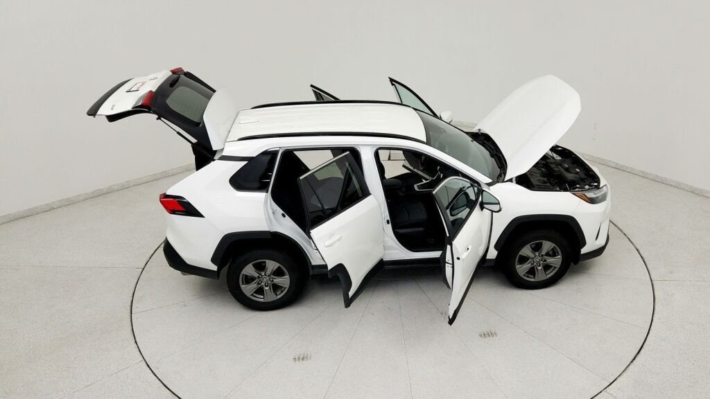 2024 Toyota RAV4 XLE Laurel MD