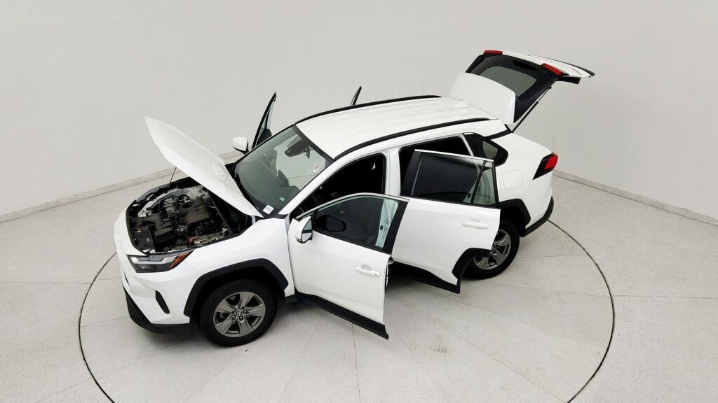 2024 Toyota RAV4 XLE Laurel MD