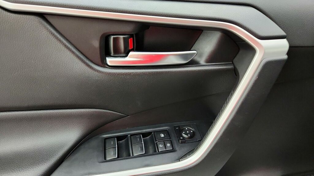 2024 Toyota RAV4 XLE Laurel MD