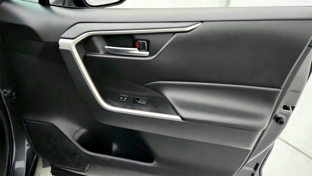 2024 Toyota RAV4 XLE Laurel MD