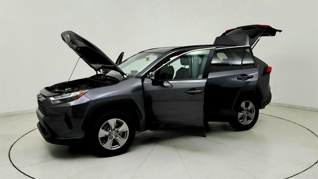 2024 Toyota RAV4 XLE Laurel MD