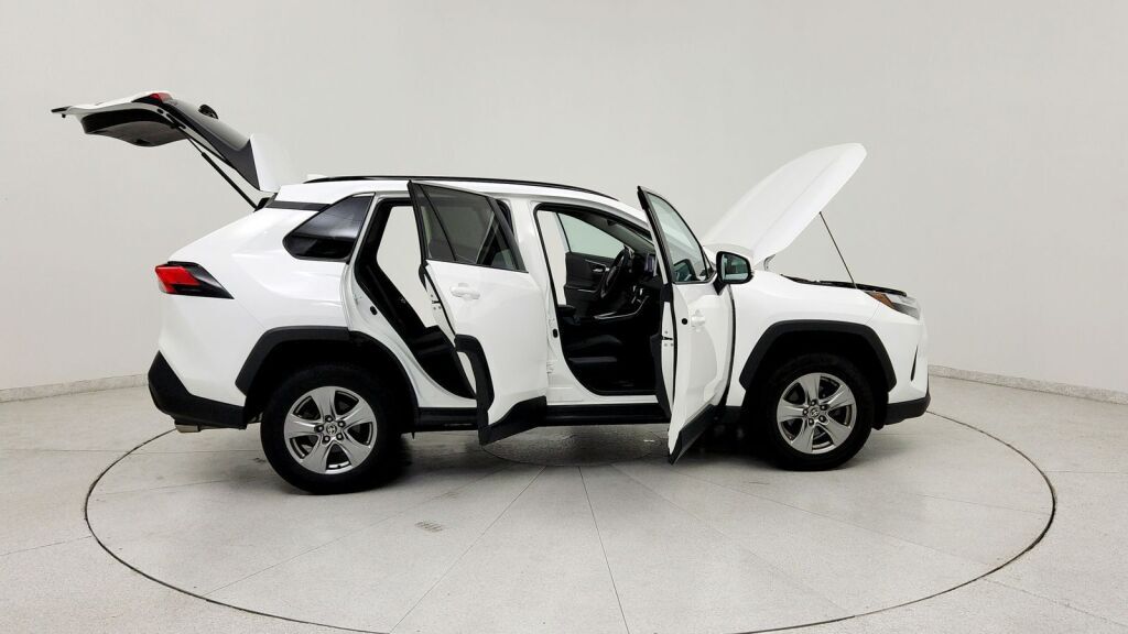 2024 Toyota RAV4 XLE Laurel MD