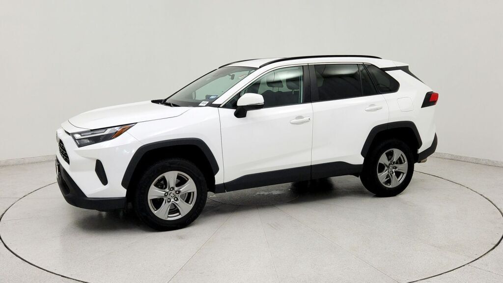 2024 Toyota RAV4 XLE Laurel MD