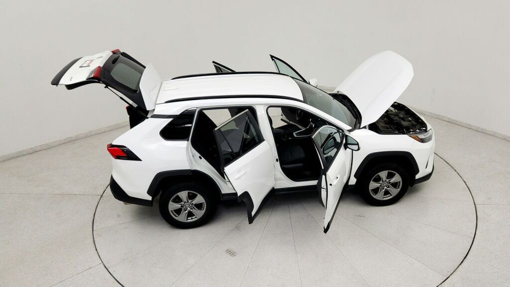 2024 Toyota RAV4 XLE Laurel MD
