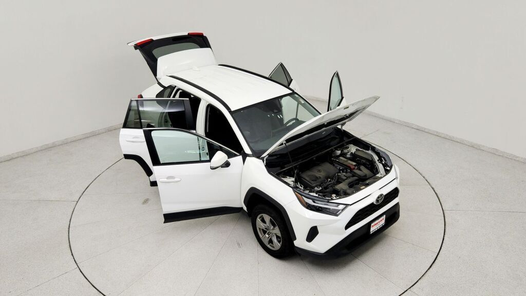 2024 Toyota RAV4 XLE Laurel MD