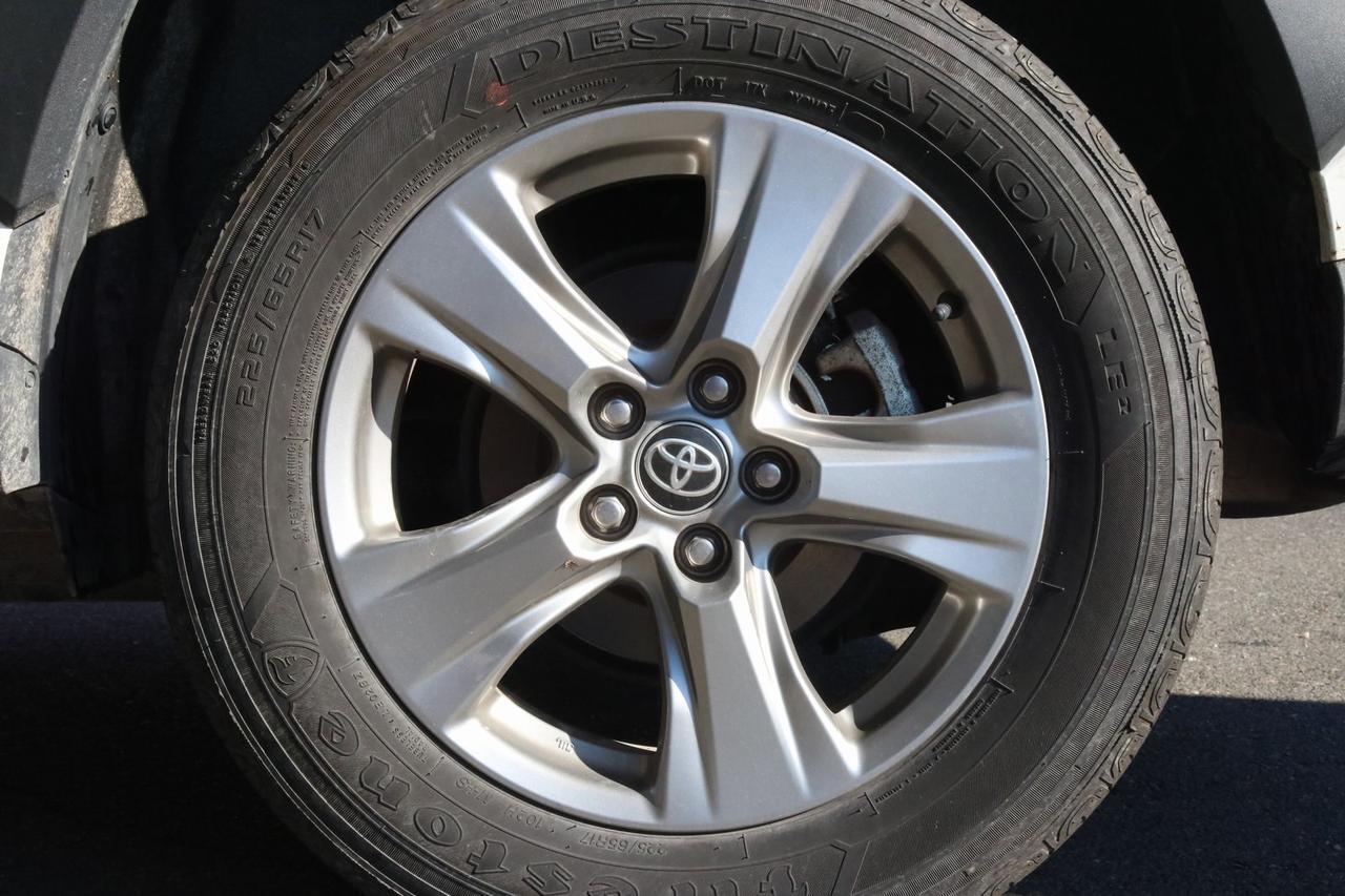 2024 Toyota RAV4 XLE Fredericksburg VA