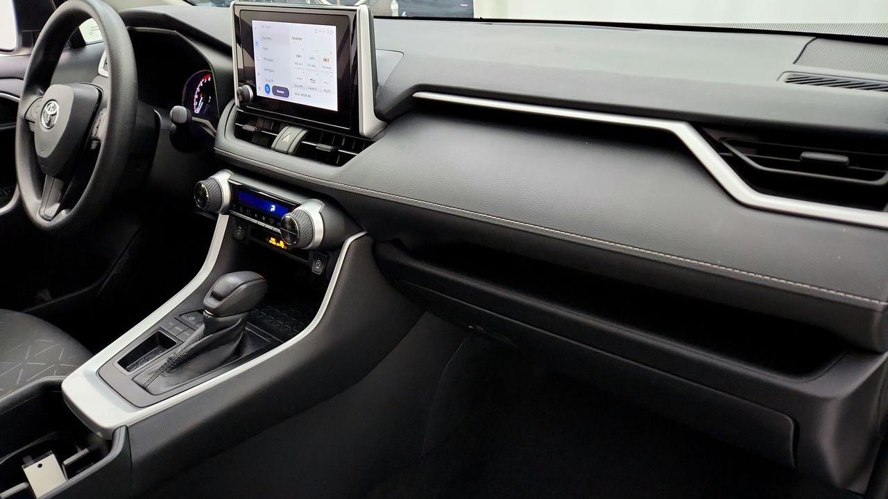 2024 Toyota RAV4 XLE Fredericksburg VA
