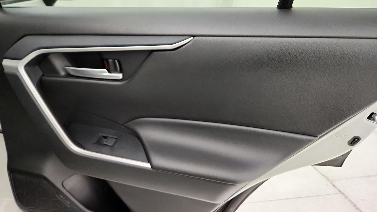 2024 Toyota RAV4 XLE Fredericksburg VA