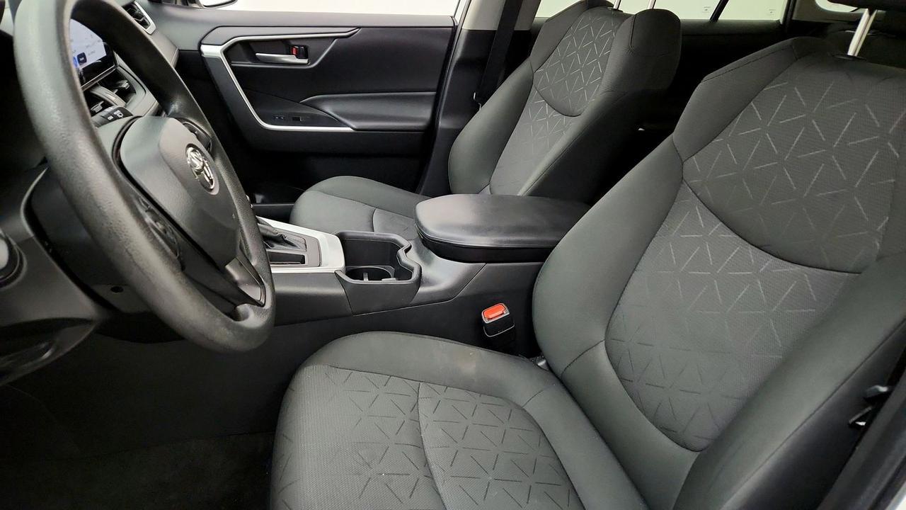 2024 Toyota RAV4 XLE Fredericksburg VA