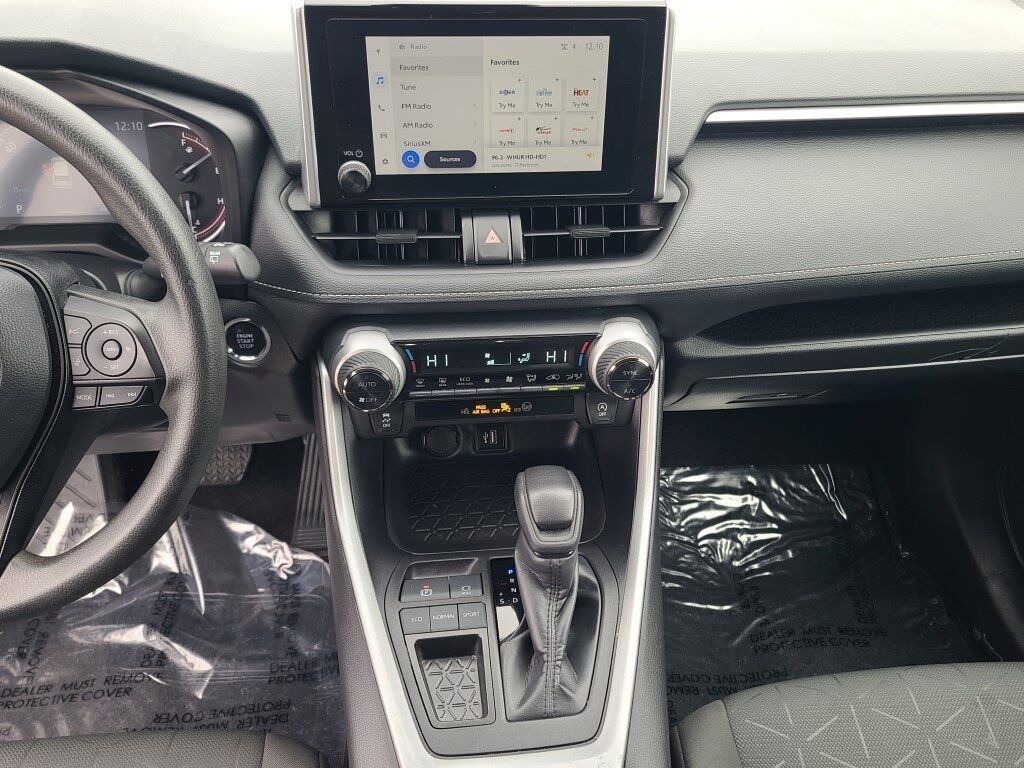 2024 Toyota RAV4 XLE Springfield VA