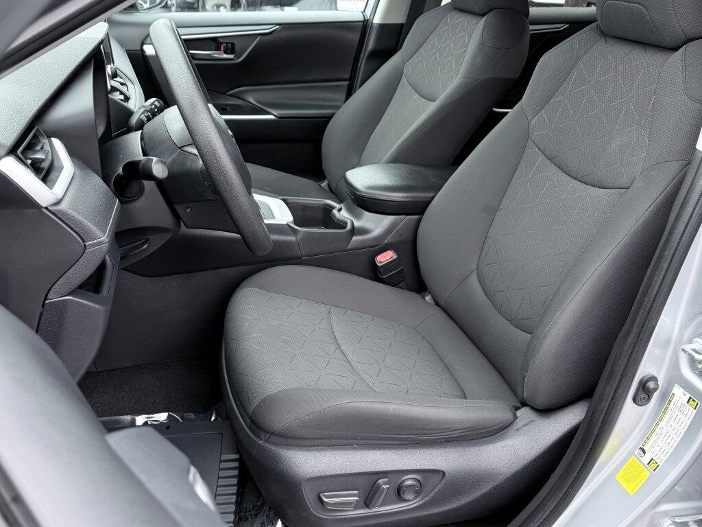 2024 Toyota RAV4 XLE Springfield VA