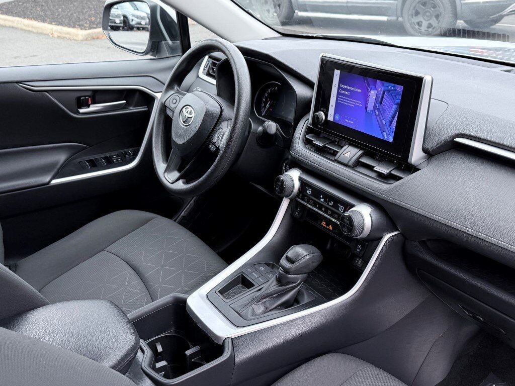 2024 Toyota RAV4 XLE Springfield VA