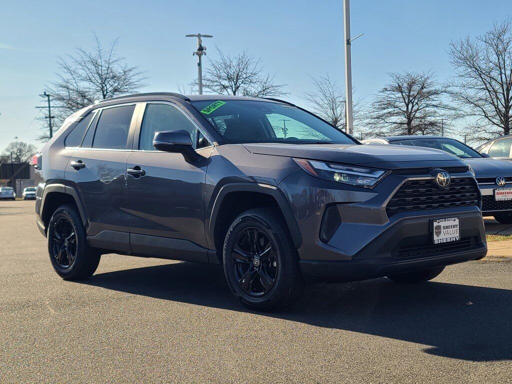 2024 Toyota RAV4 XLE