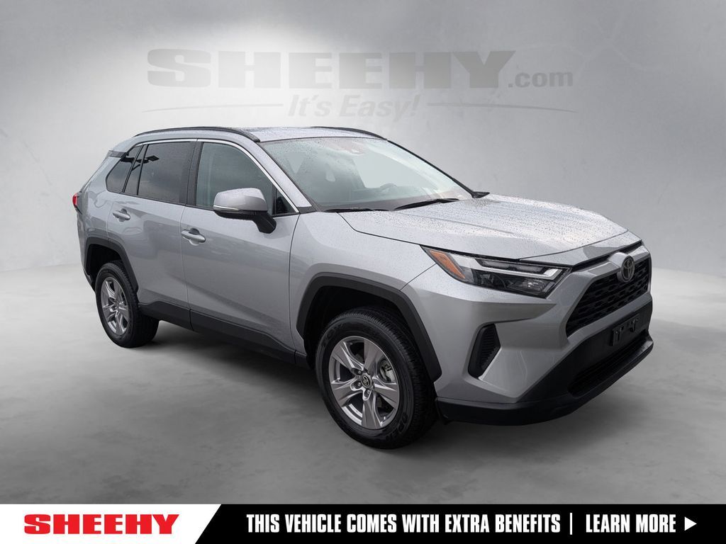 2024 Toyota RAV4 XLE