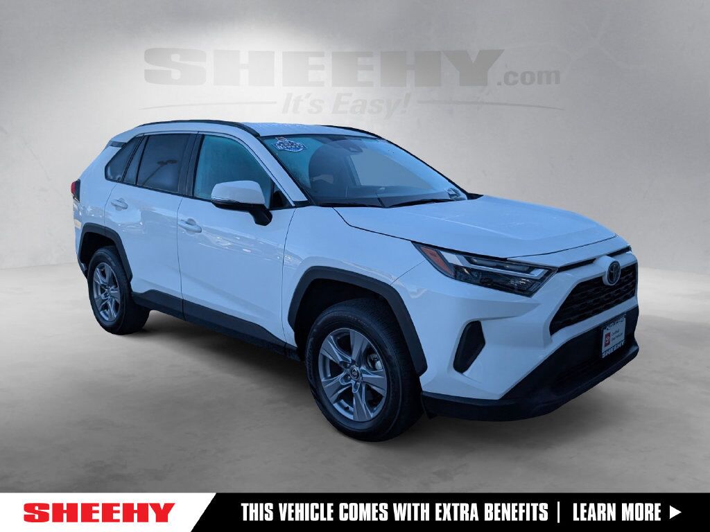 2024 Toyota RAV4 XLE
