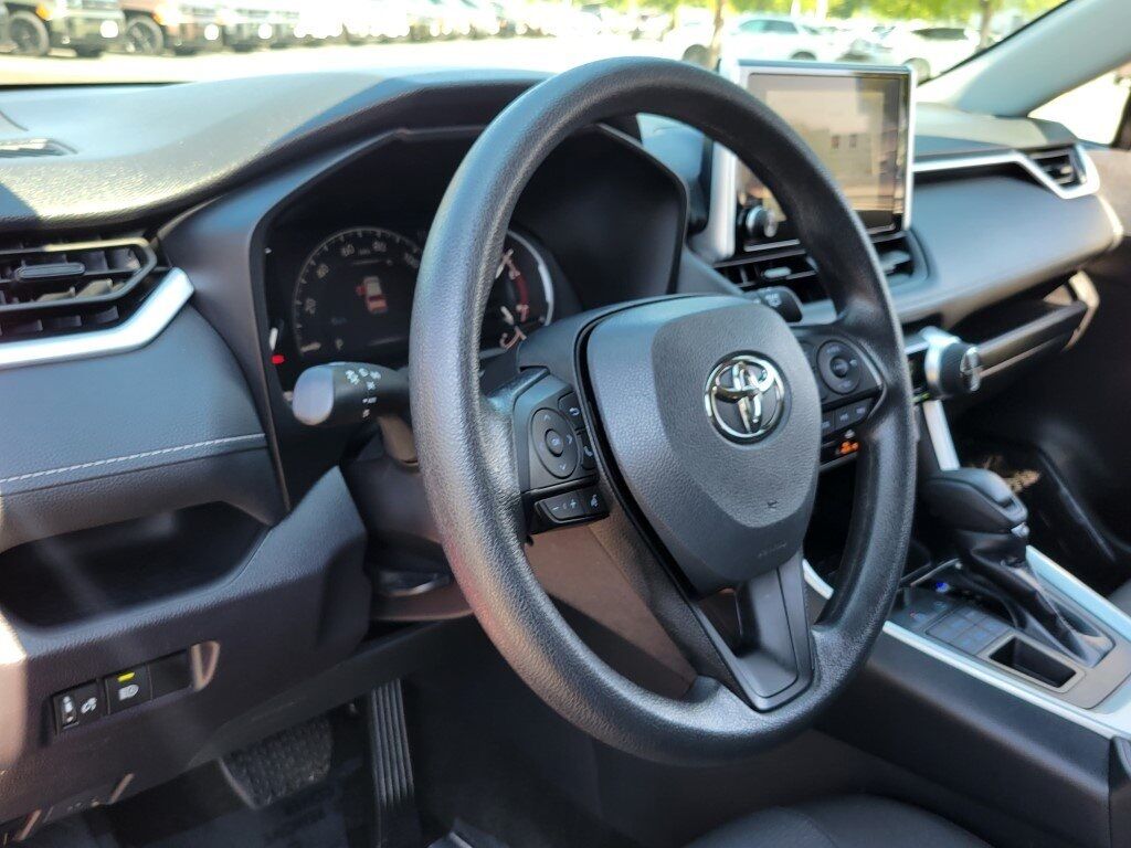 2024 Toyota RAV4 XLE Chantilly VA