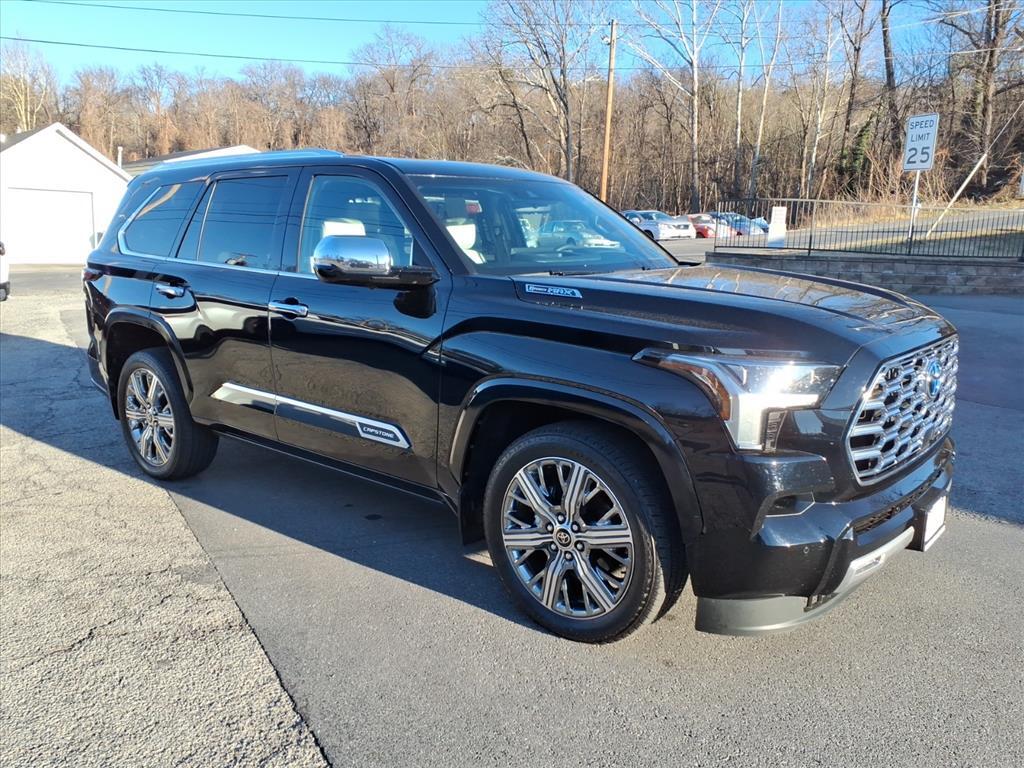 2024 Toyota Sequoia Capstone