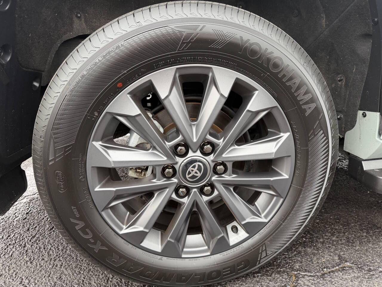 2024 Toyota Sequoia Limited 4x4 4dr SUV Eldridge IA