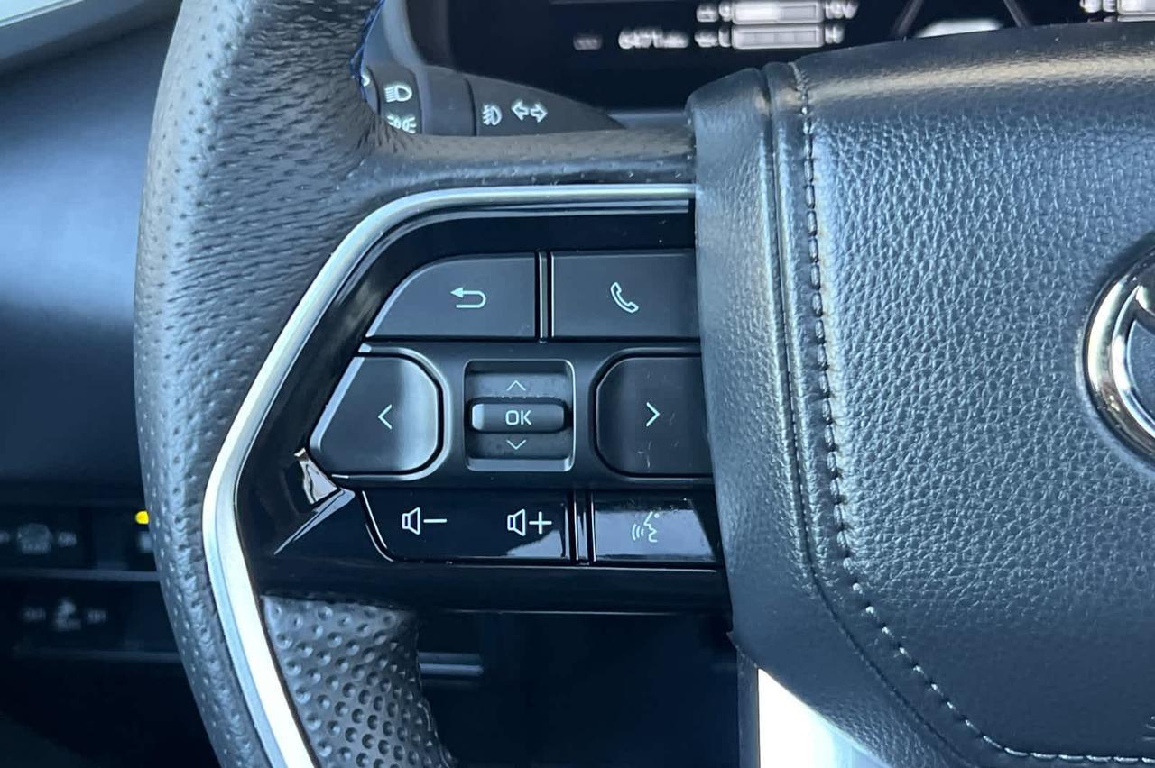 2024 Toyota Sequoia Platinum Roseville CA
