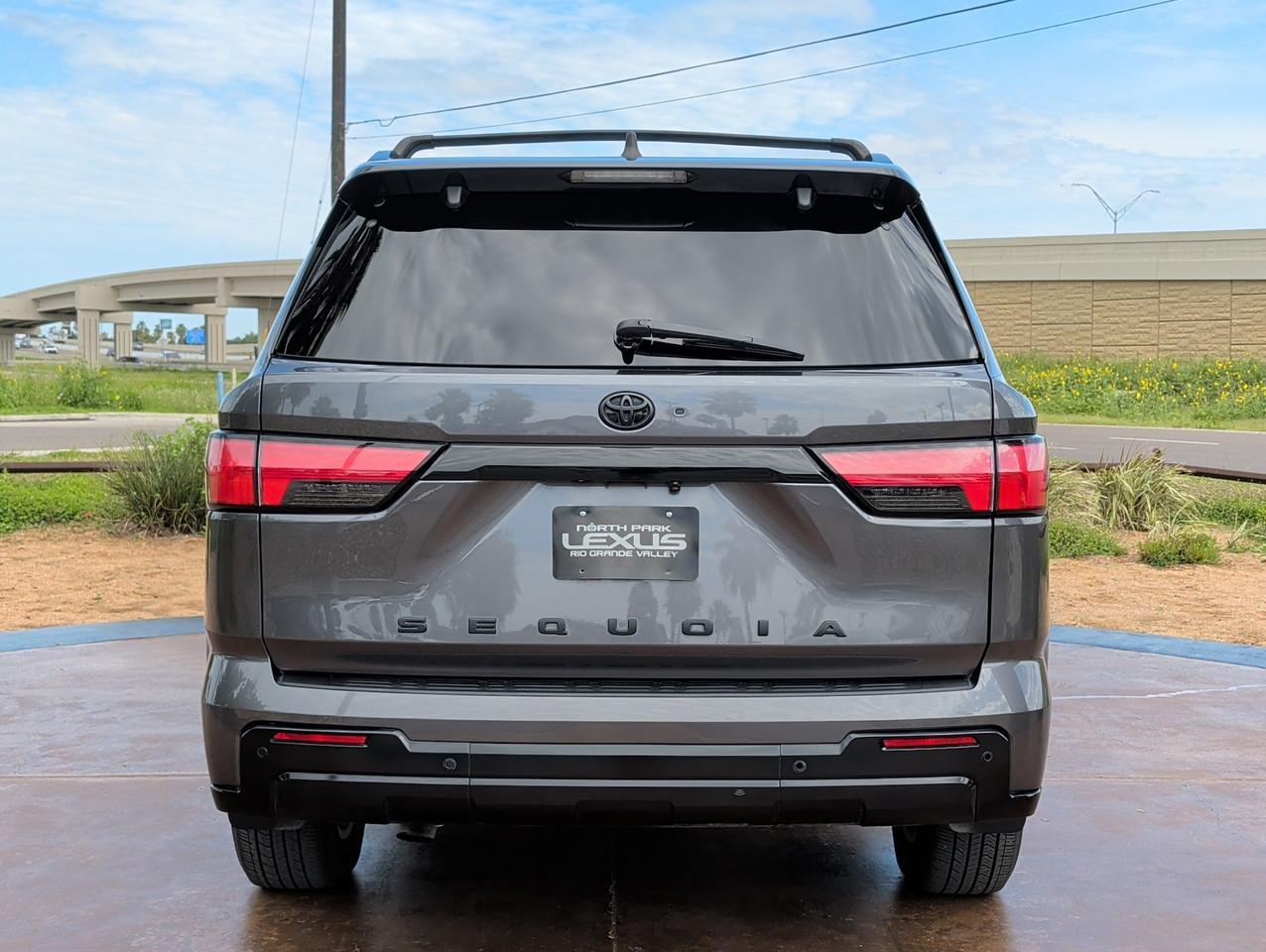 2024 Toyota Sequoia Platinum