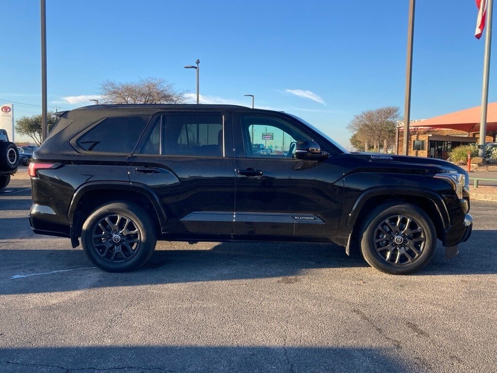 2024 Toyota Sequoia Platinum