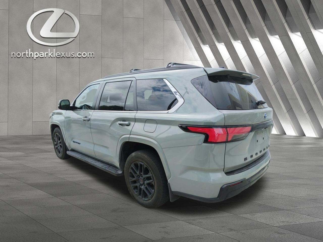 2024 Toyota Sequoia SR5