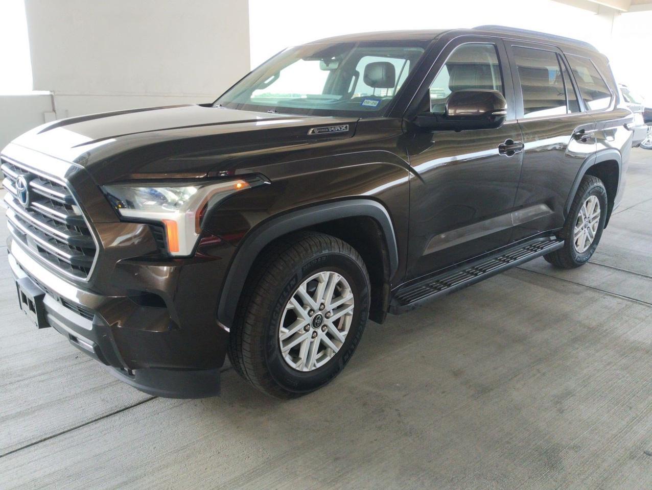 2024 Toyota Sequoia SR5