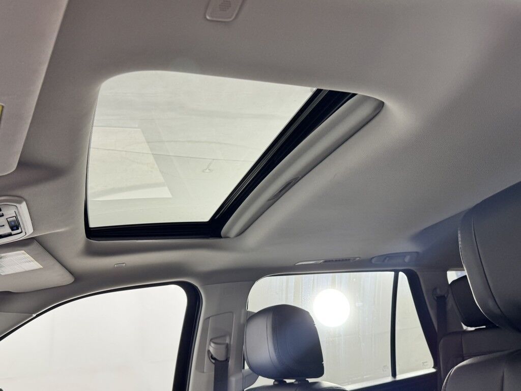 2024 Toyota Sequoia TRD Off-Road 4WD Maumee OH