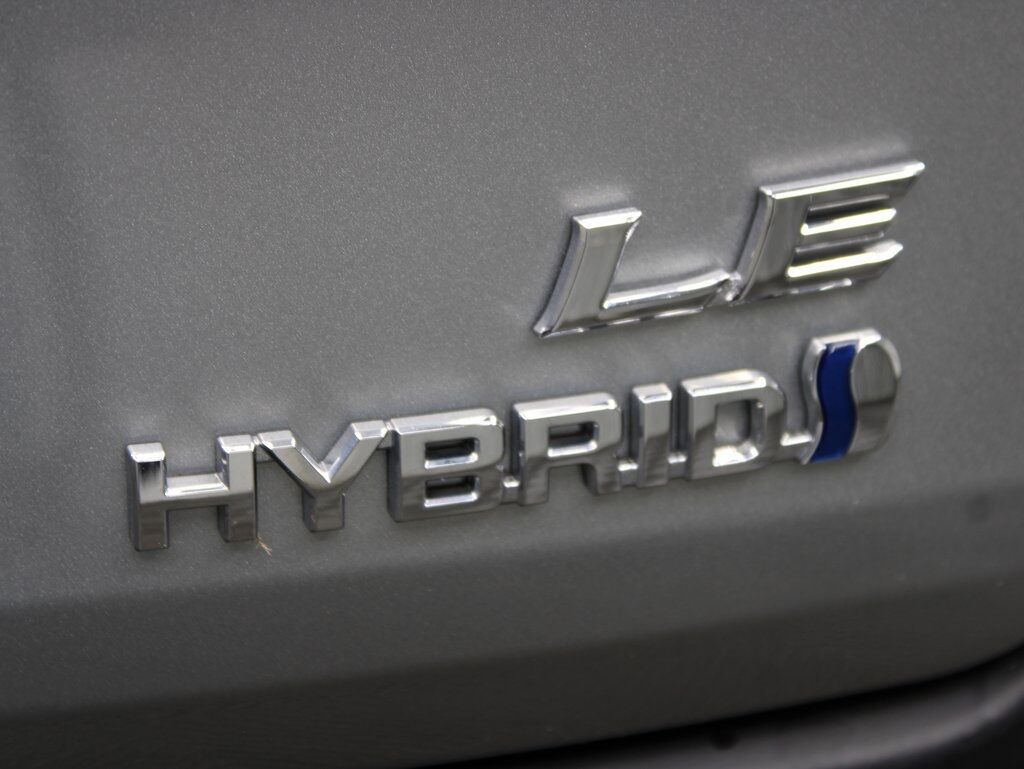 2024 Toyota Sienna LE FWD 8 Passenger Fond du Lac WI