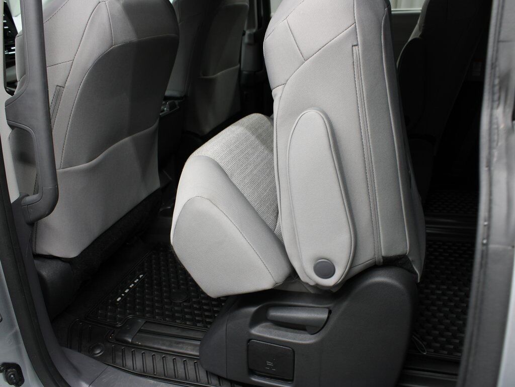 2024 Toyota Sienna LE FWD 8 Passenger Fond du Lac WI