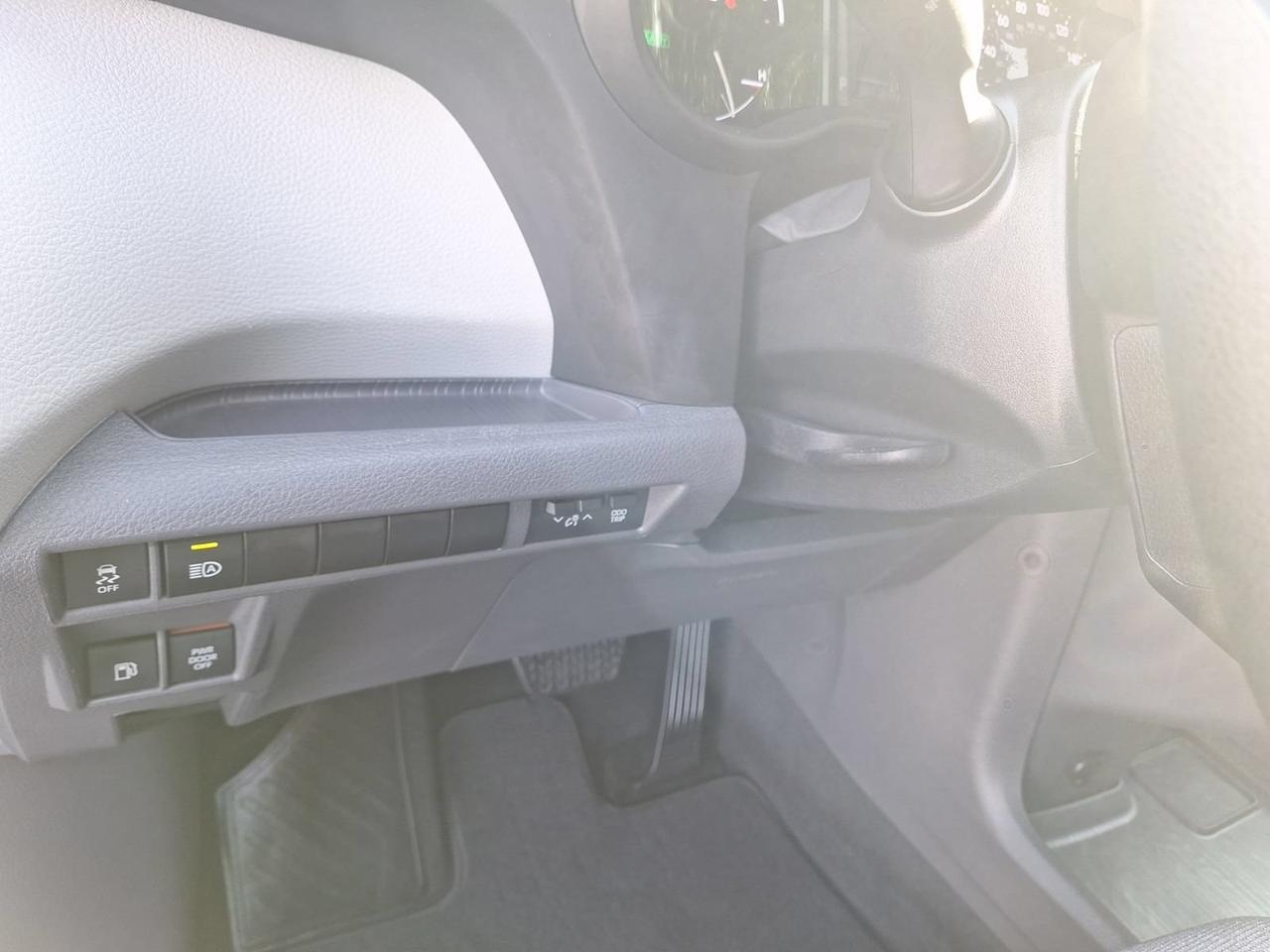 2024 Toyota Sienna LE Hurst TX