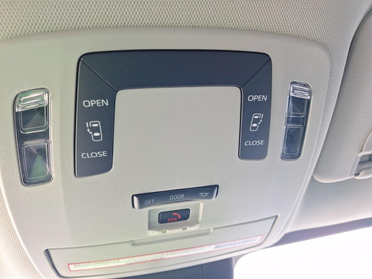 2024 Toyota Sienna LE Hurst TX