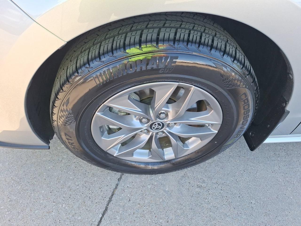 2024 Toyota Sienna LE Hurst TX