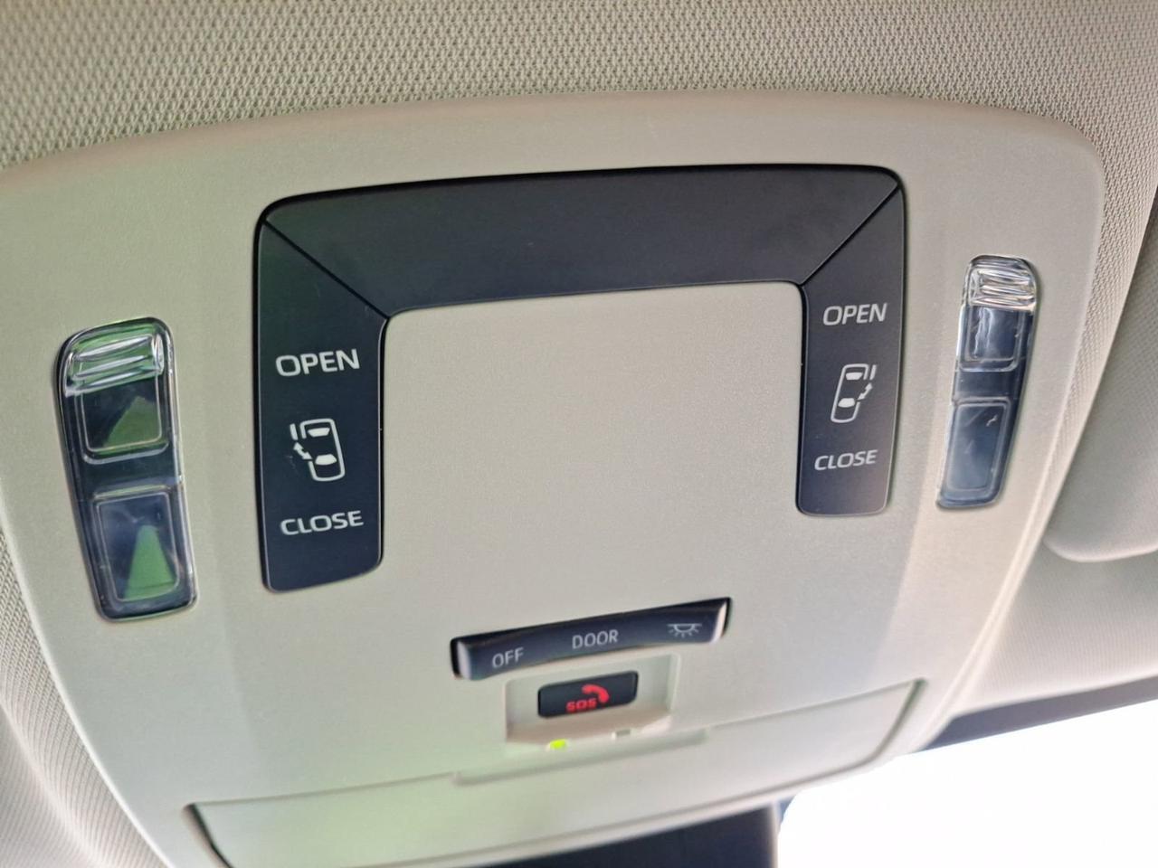 2024 Toyota Sienna LE Hurst TX