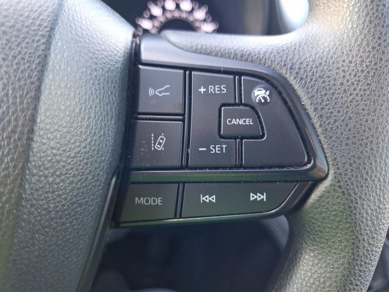 2024 Toyota Sienna LE Hurst TX