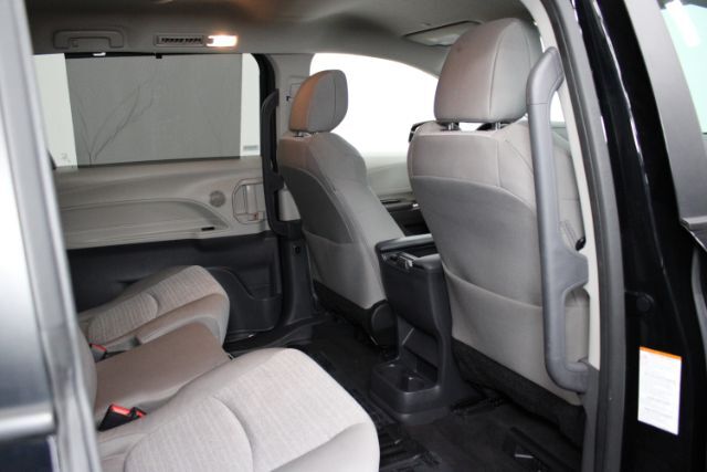 2024 Toyota Sienna LE Hybrid Chantilly VA