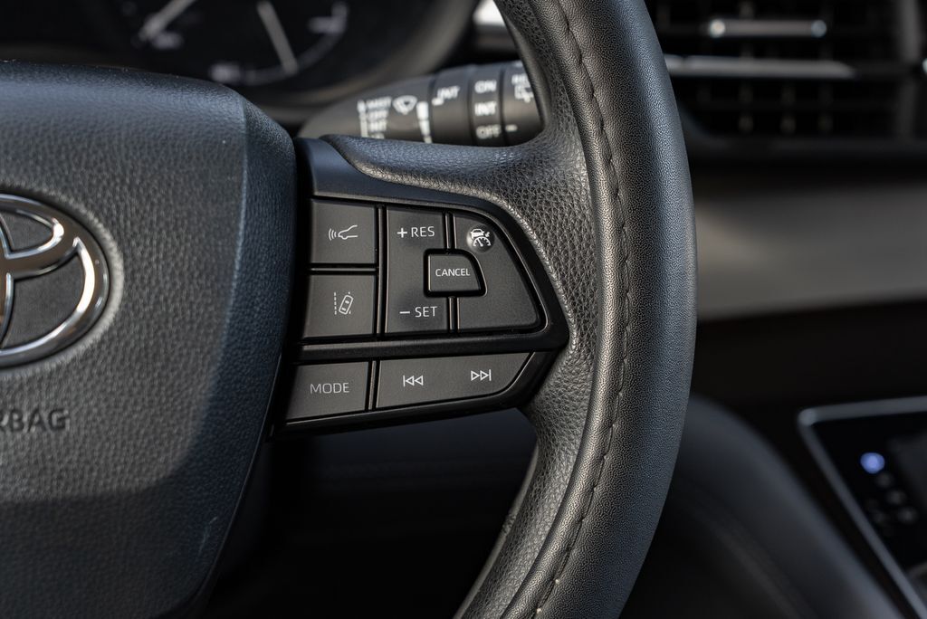 2024 Toyota Sienna LE Beaverton OR