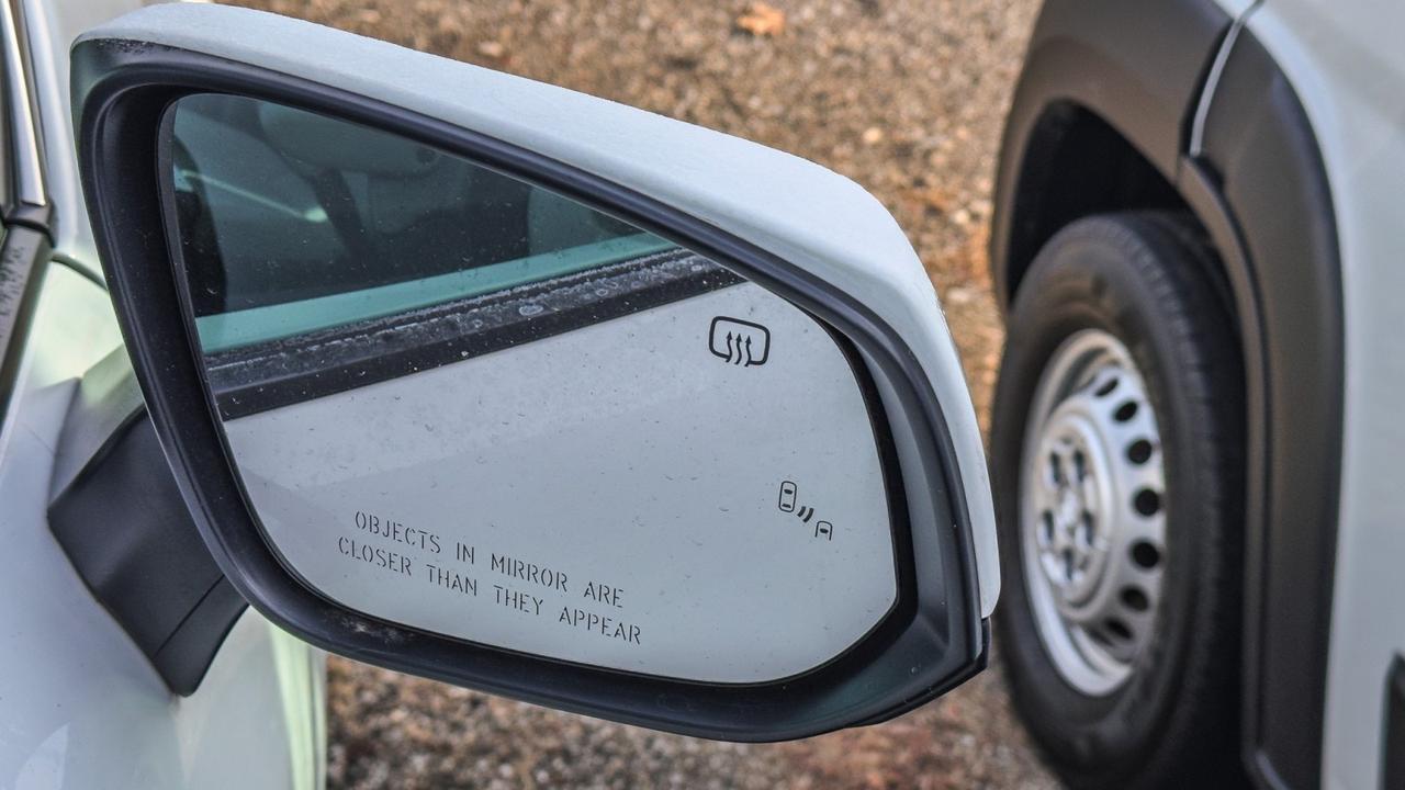 2024 Toyota Sienna LE WHEELCHAIR ACCESSIBLE Tallmadge OH