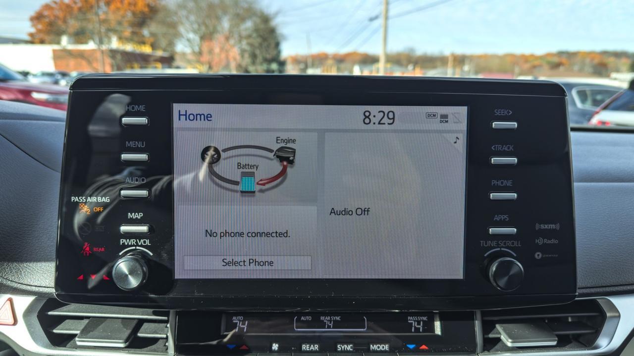 2024 Toyota Sienna LE WHEELCHAIR ACCESSIBLE Tallmadge OH