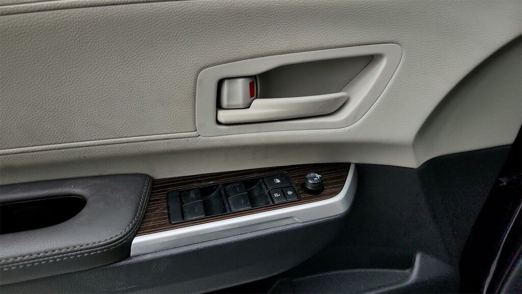 2024 Toyota Sienna LE Laurel MD