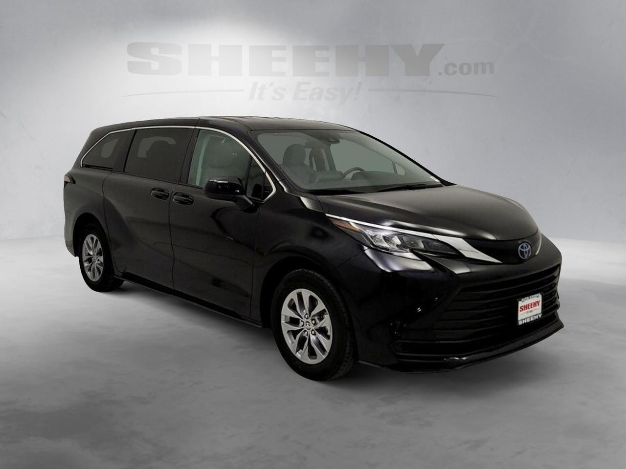 2024 Toyota Sienna LE Laurel MD