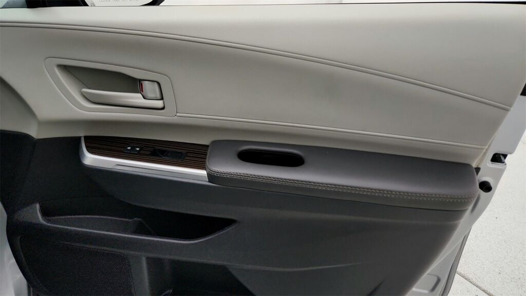 2024 Toyota Sienna LE Laurel MD