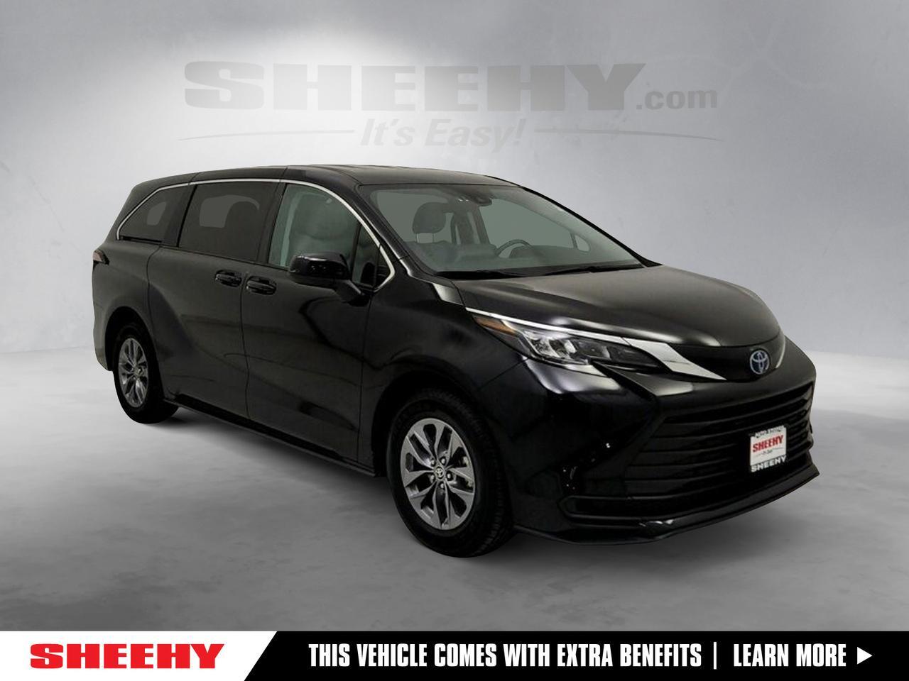 2024 Toyota Sienna LE