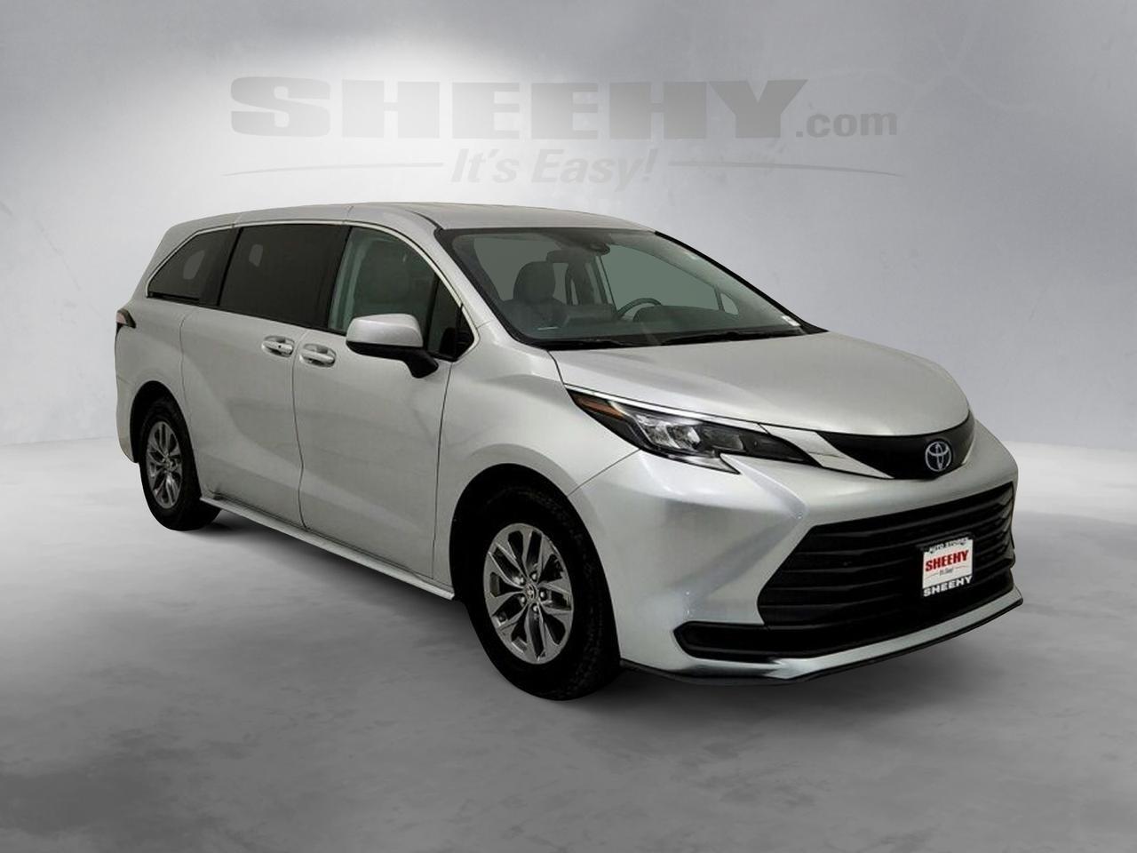 2024 Toyota Sienna LE Laurel MD