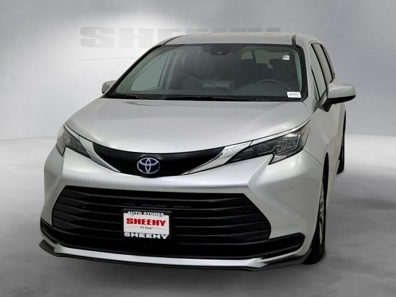 2024 Toyota Sienna LE Laurel MD