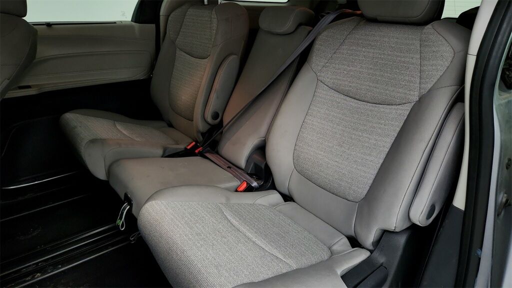 2024 Toyota Sienna LE Laurel MD