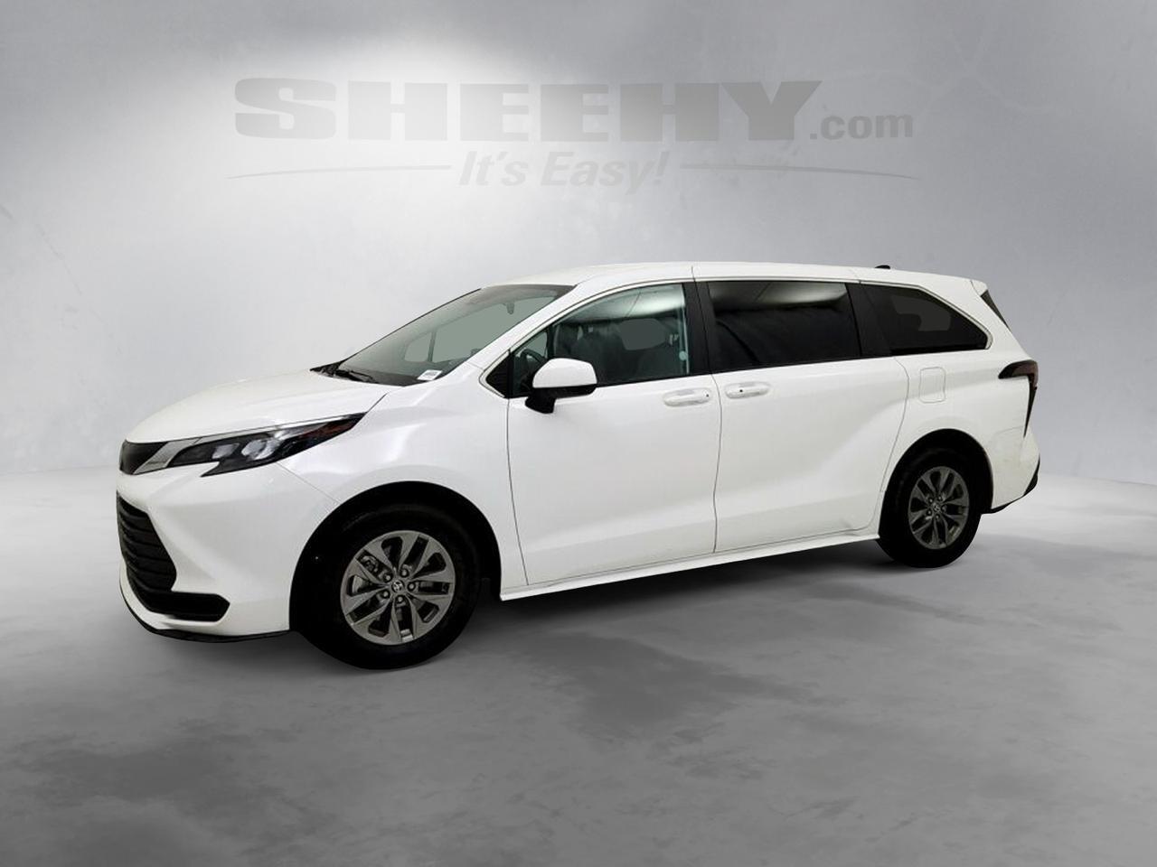 2024 Toyota Sienna LE Laurel MD
